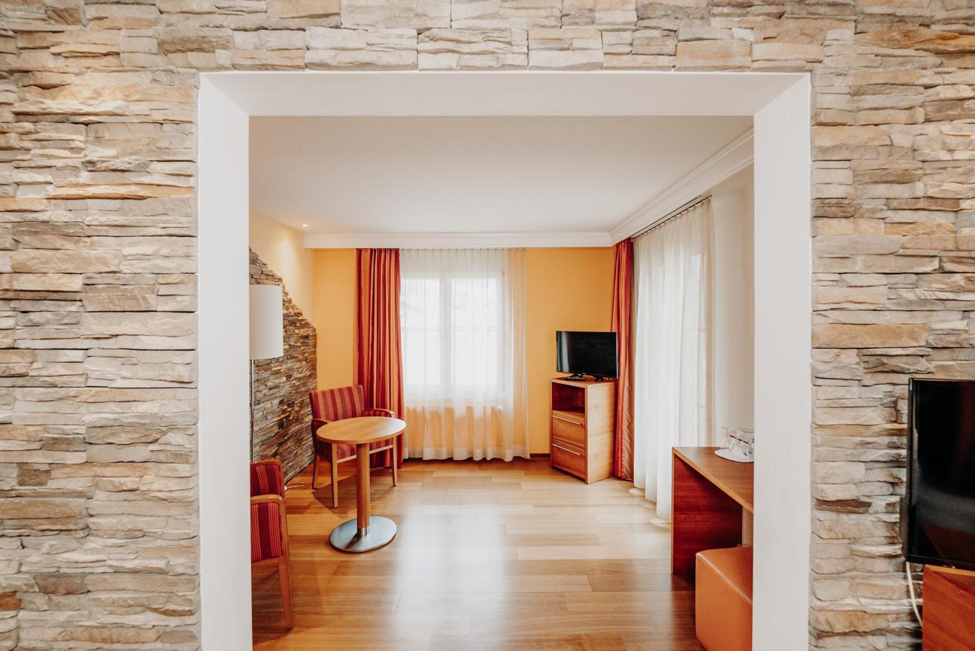 Parkhotel Schoenegg Гріндельвальд Номер фото